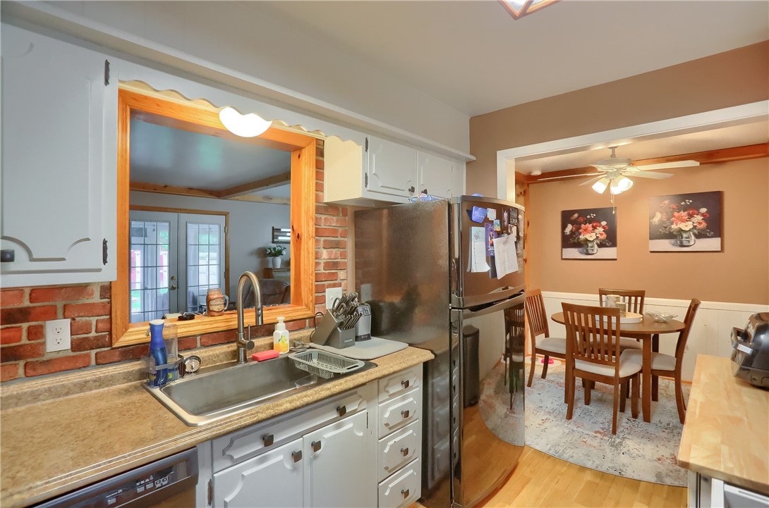 304 Petain St