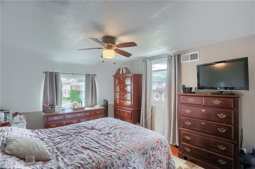 304 Petain St