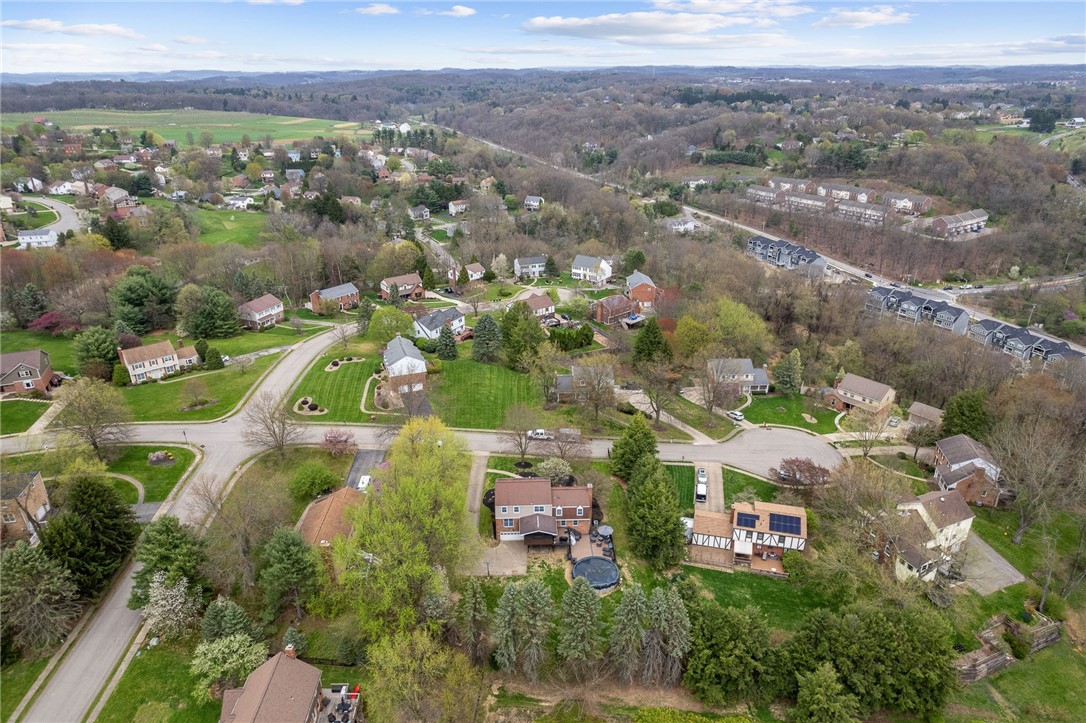 7104 Cresswyck Ct