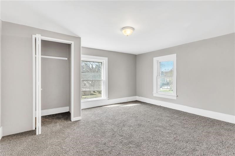 8 Argus St