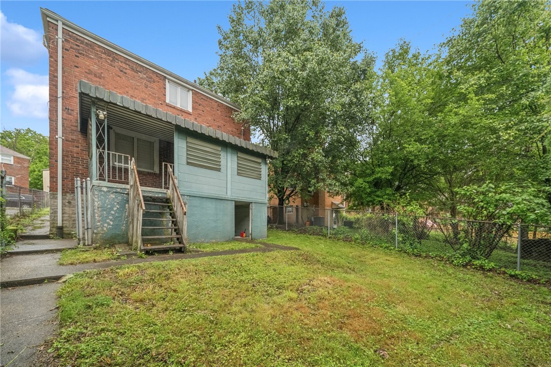 1124 Ridgeland Dr