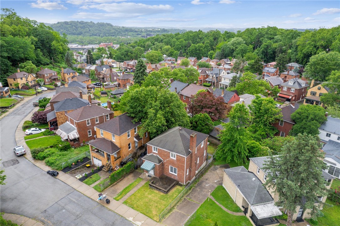 1124 Ridgeland Dr