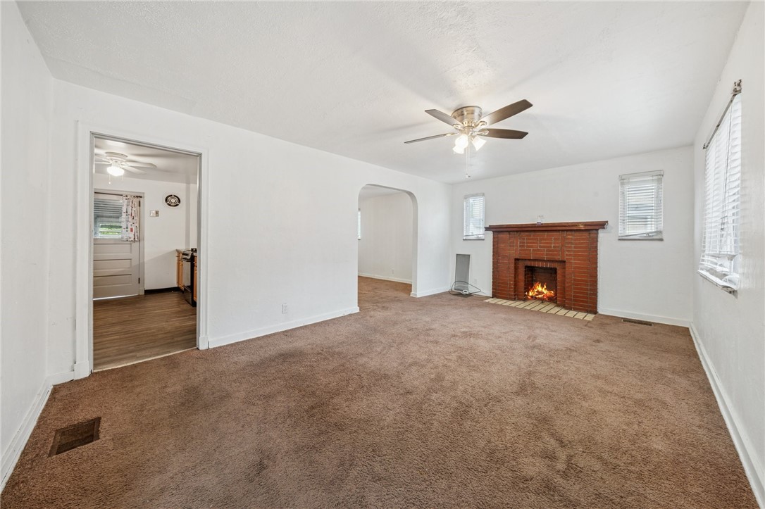 1124 Ridgeland Dr