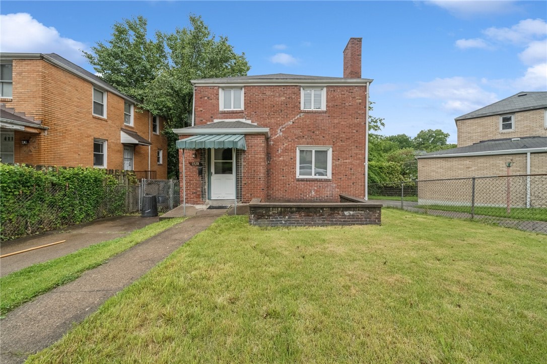 1124 Ridgeland Dr