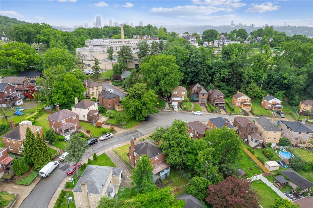 1124 Ridgeland Dr