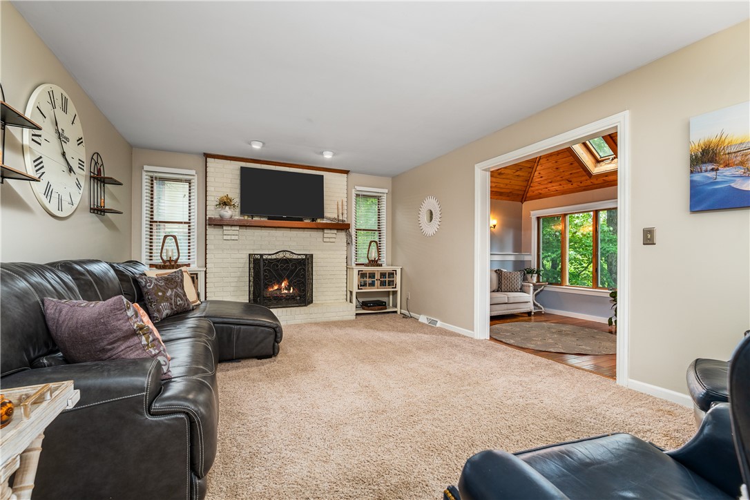 1157 Woodhill Drive