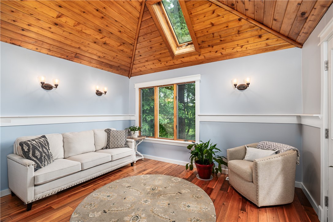 1157 Woodhill Drive