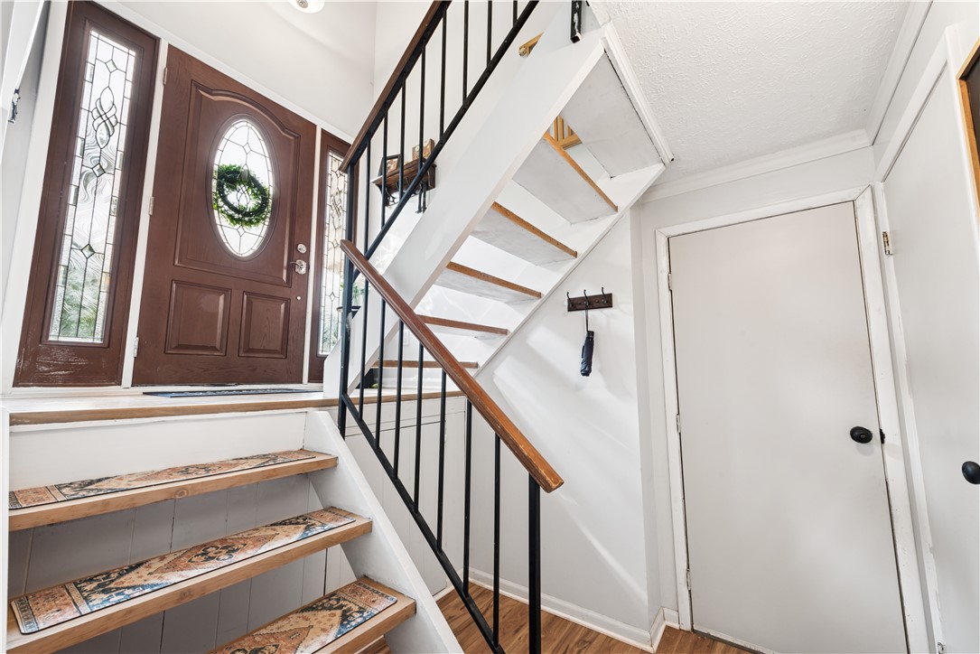 102 Castle Hill Rd