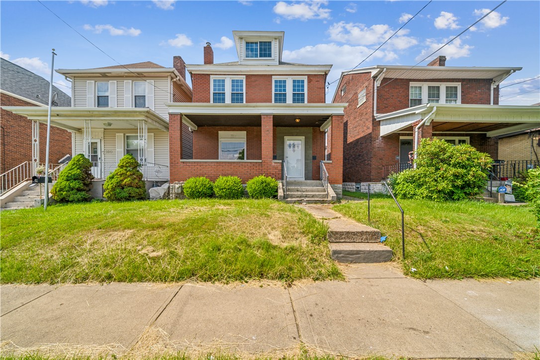 144 W Schwab Ave