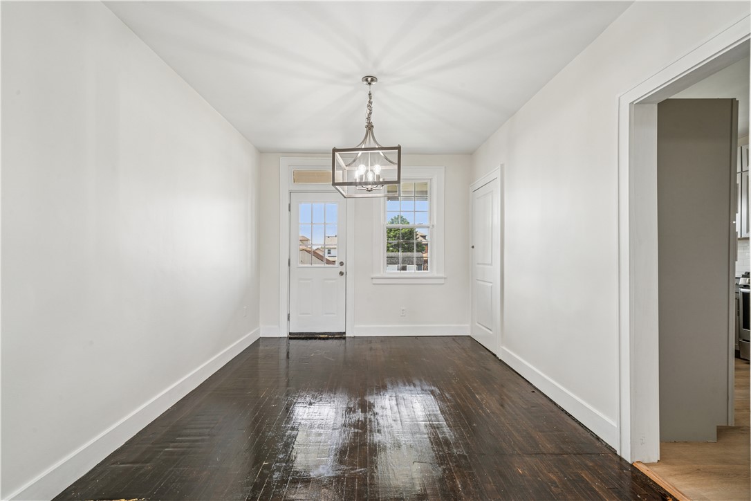 144 W Schwab Ave