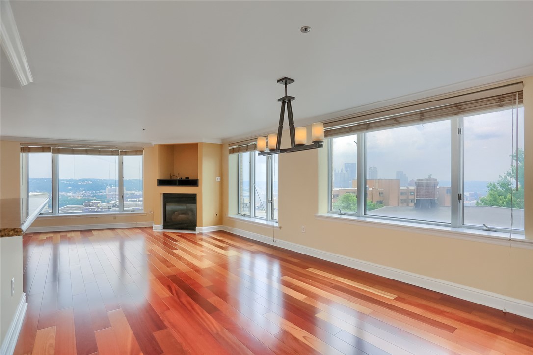 1105 Grandview Ave 1A