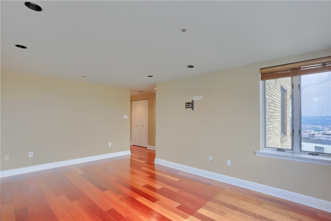 1105 Grandview Ave 1A