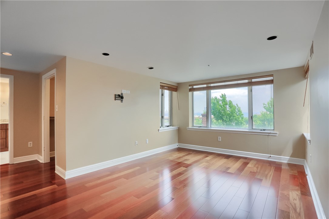 1105 Grandview Ave 1A