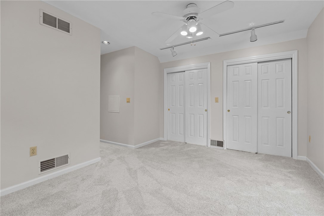 4 Pleasant Grove Dr