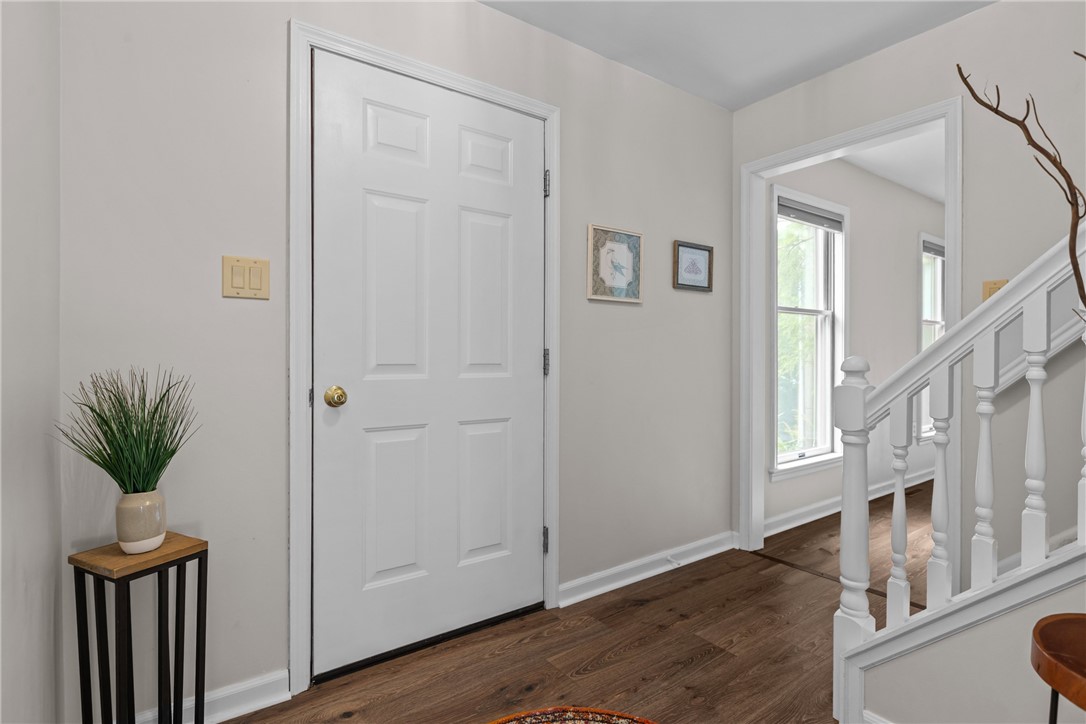 4 Pleasant Grove Dr