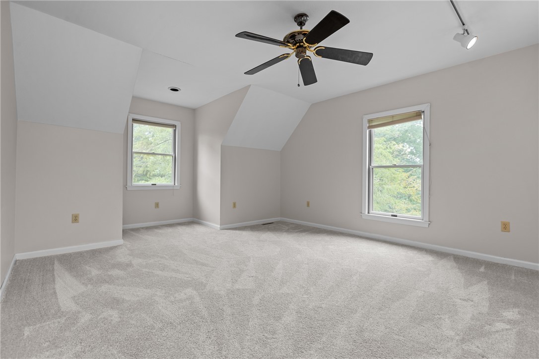 4 Pleasant Grove Dr
