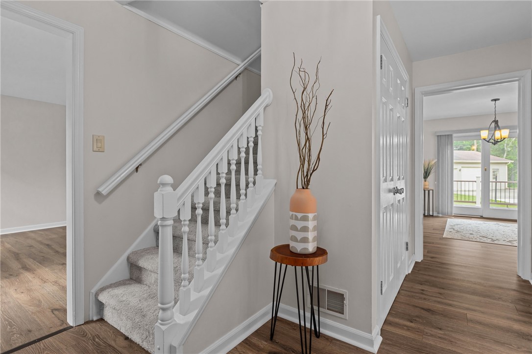4 Pleasant Grove Dr