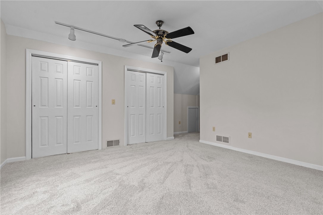 4 Pleasant Grove Dr