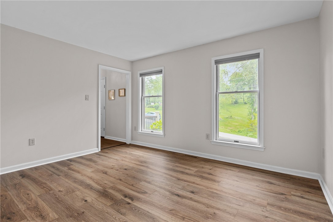 4 Pleasant Grove Dr
