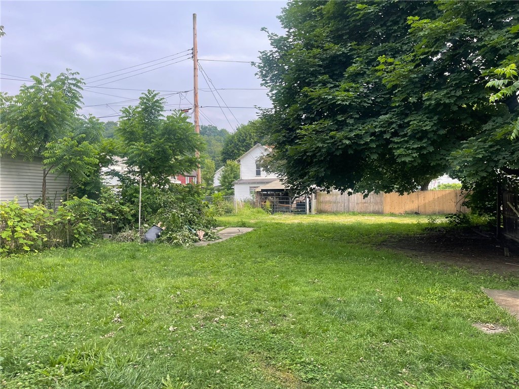 506 Waldo St