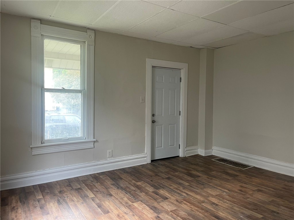 506 Waldo St