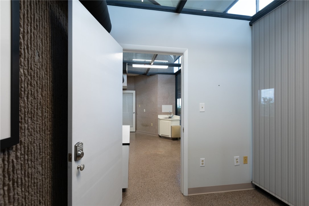 1301 Grandview Avenue Unit 210