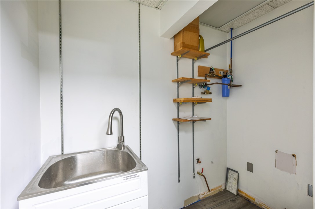 1301 Grandview Avenue Unit 210