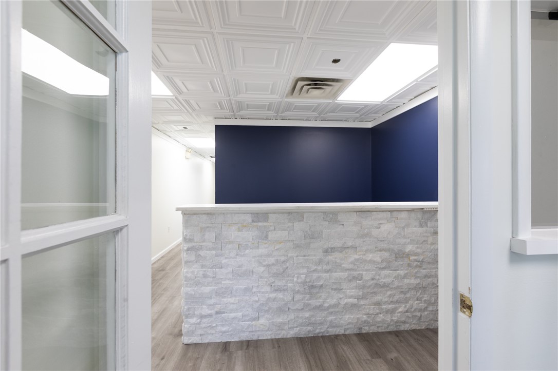 1301 Grandview Avenue Unit 210