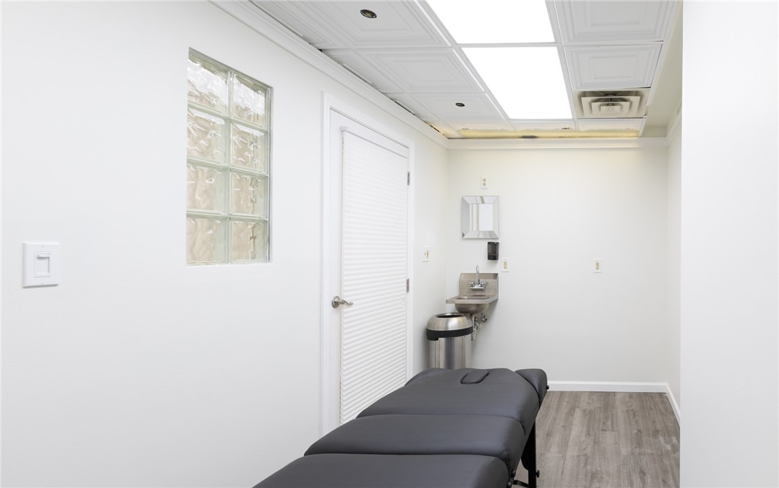 1301 Grandview Avenue Unit 210