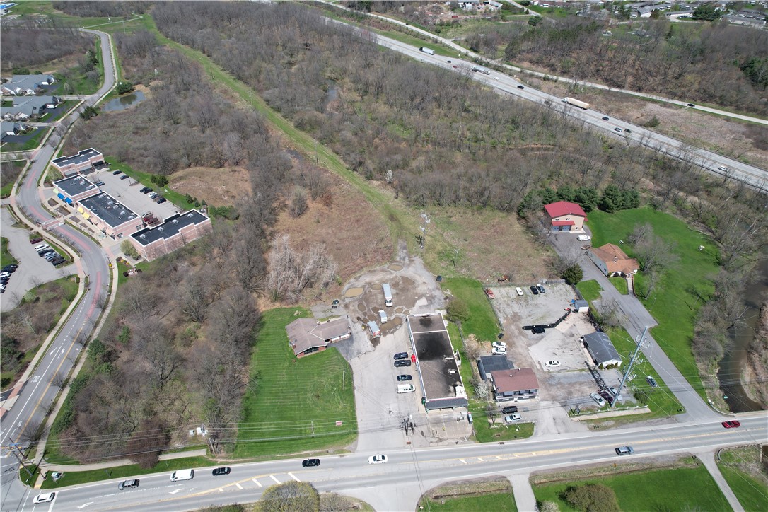 2624 Rochester Rd