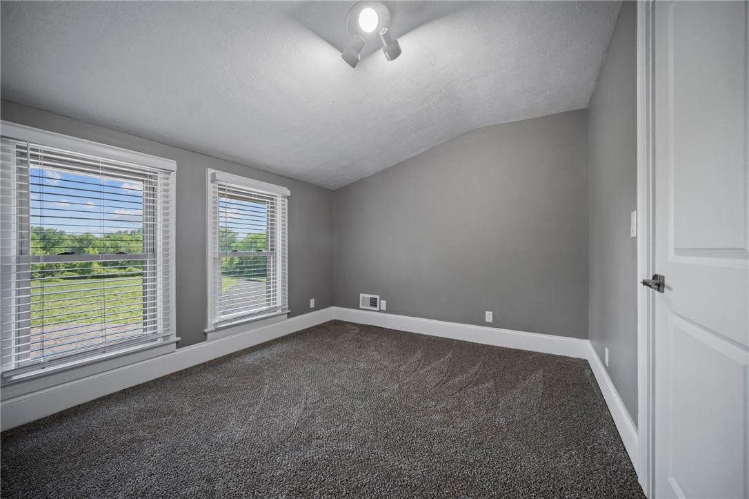 736 Shenango Stop Rd