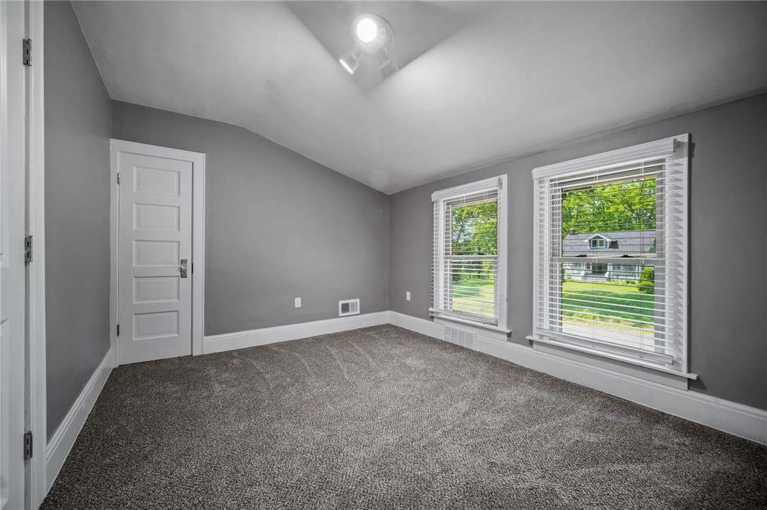 736 Shenango Stop Rd