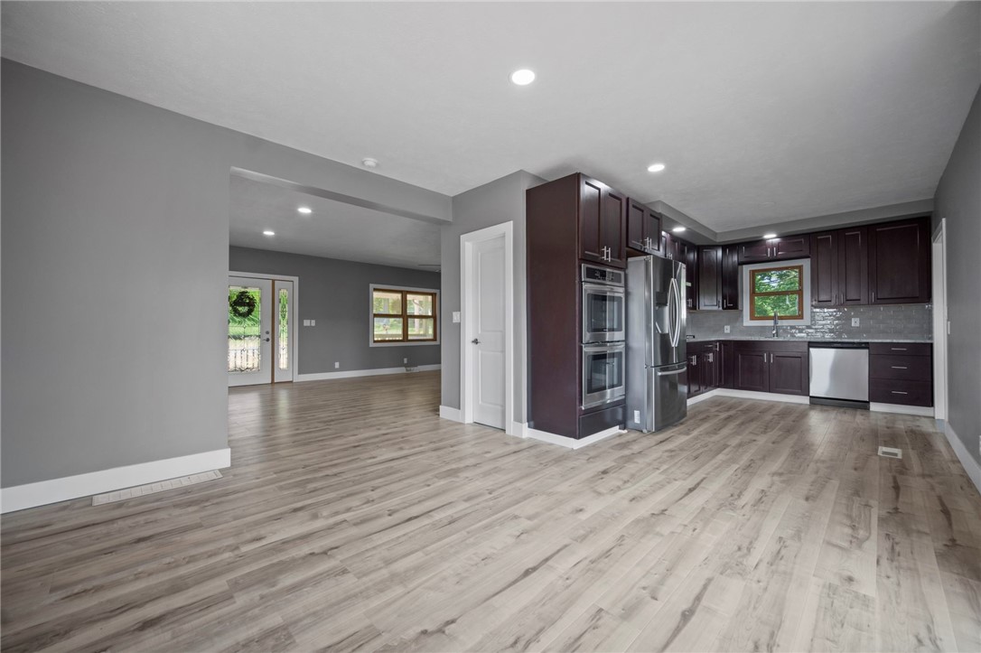 736 Shenango Stop Rd