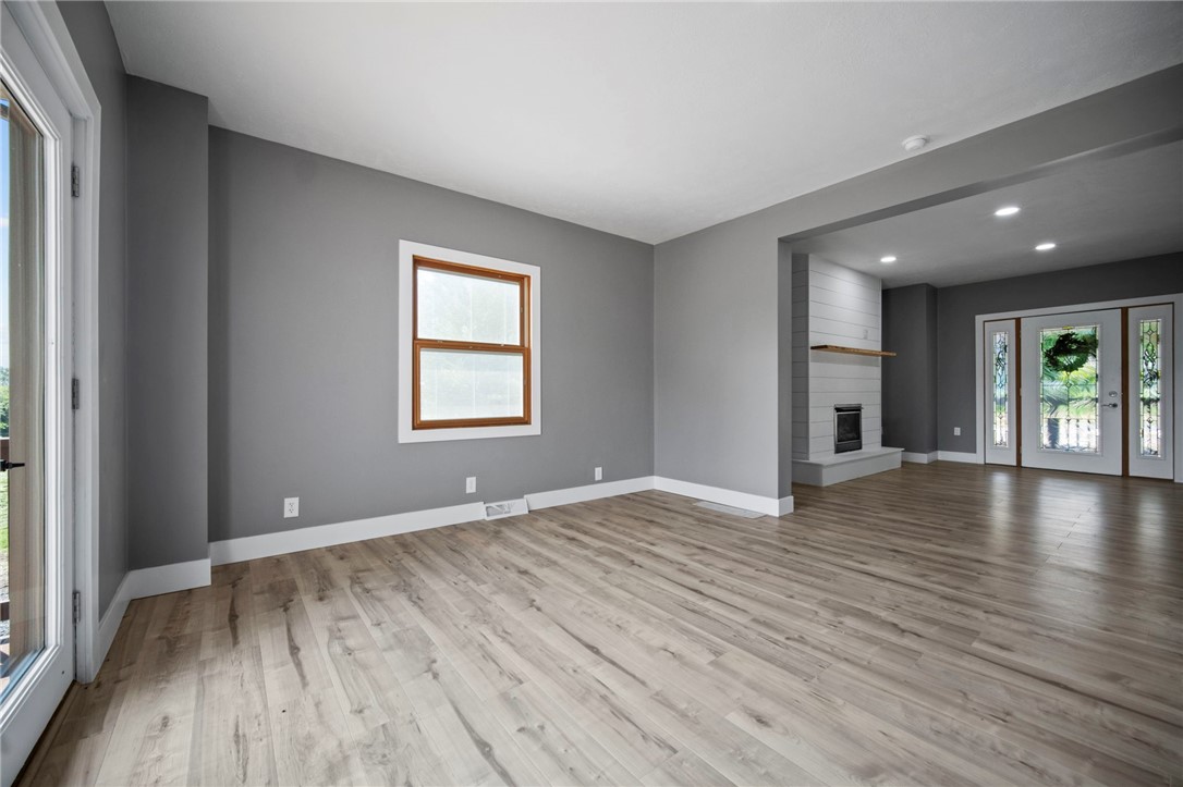 736 Shenango Stop Rd