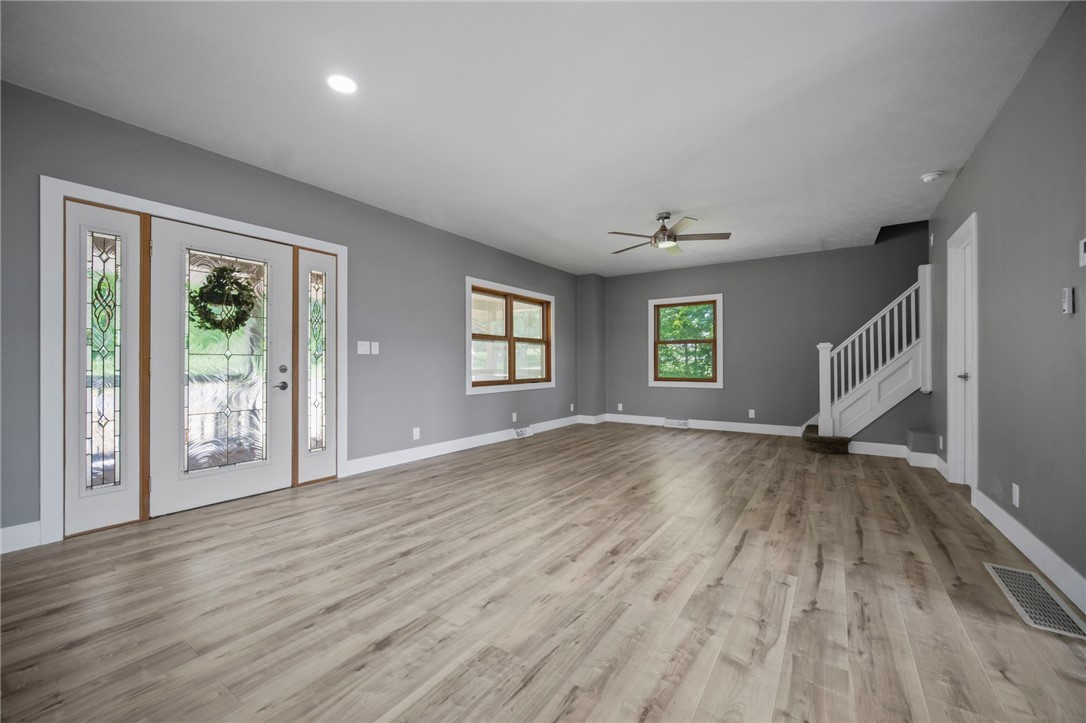 736 Shenango Stop Rd