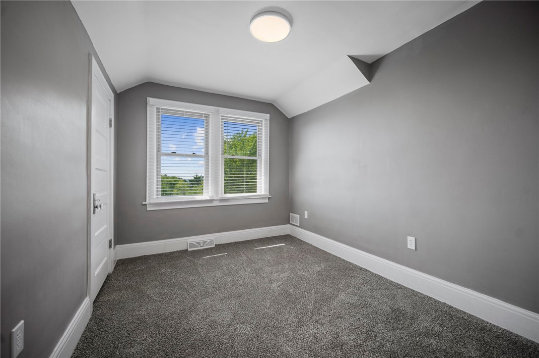 736 Shenango Stop Rd