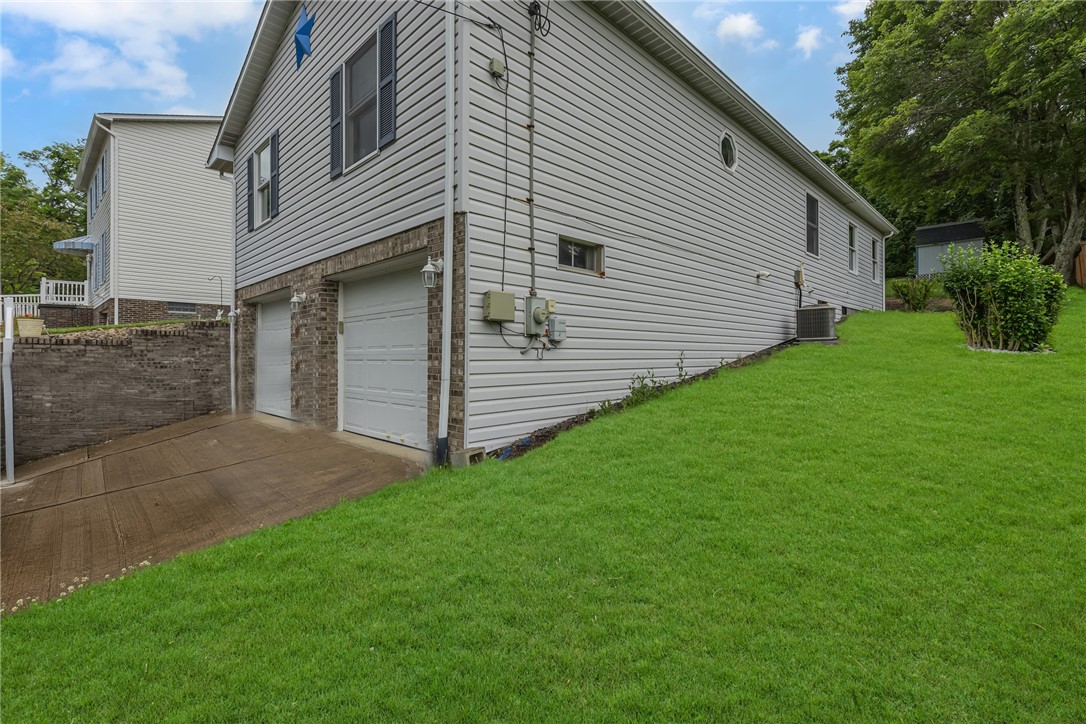 37 Green Oak Dr
