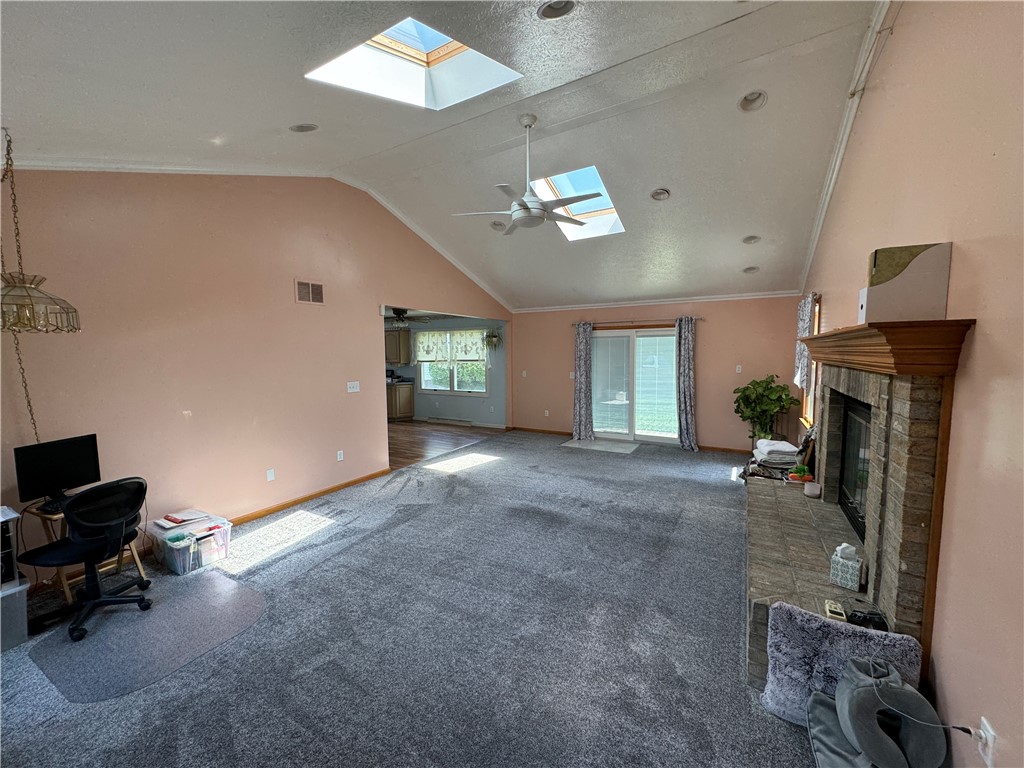 37 Green Oak Dr