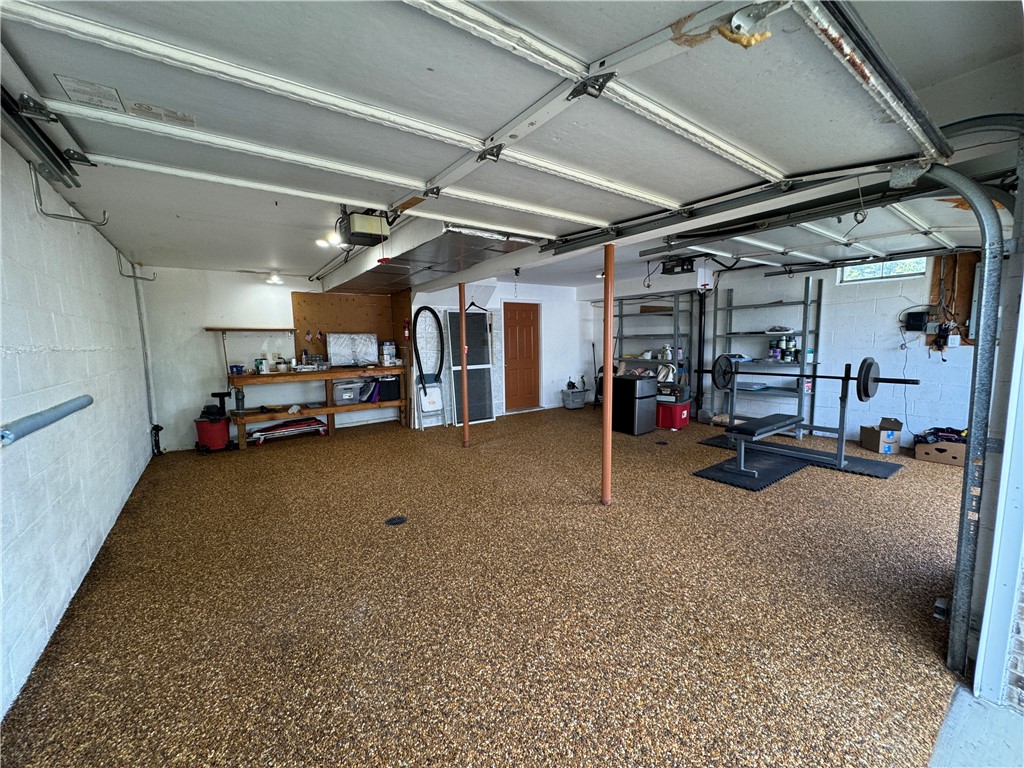 37 Green Oak Dr
