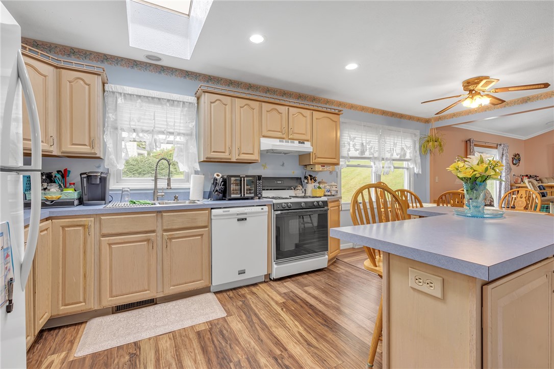 37 Green Oak Dr