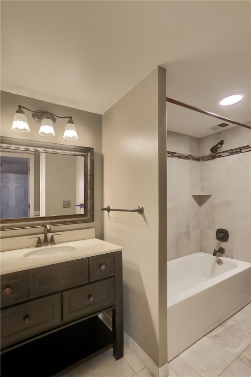 3402 Charlemagne Circle