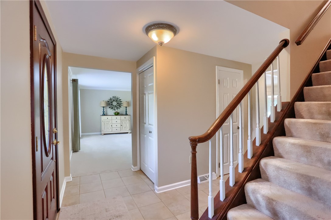 329 Oak Grove Ct.