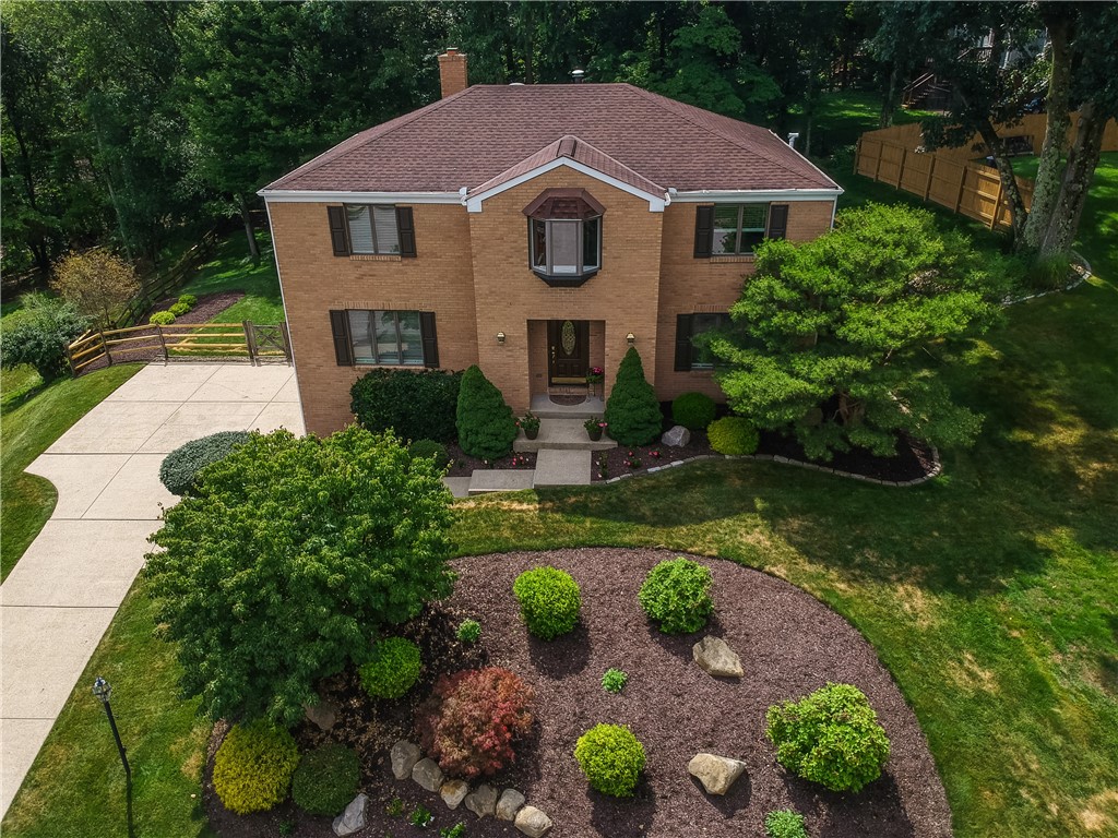 329 Oak Grove Ct.
