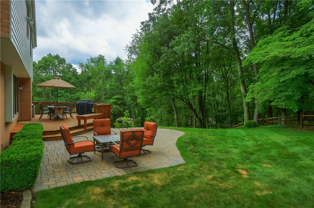 329 Oak Grove Ct.