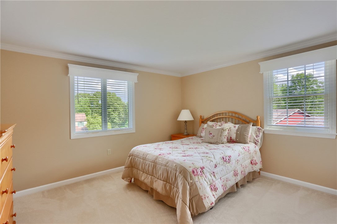 329 Oak Grove Ct.