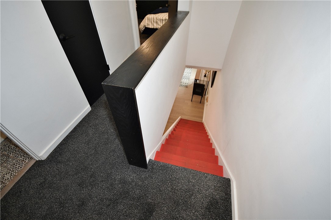 325 S Highland Ave 105
