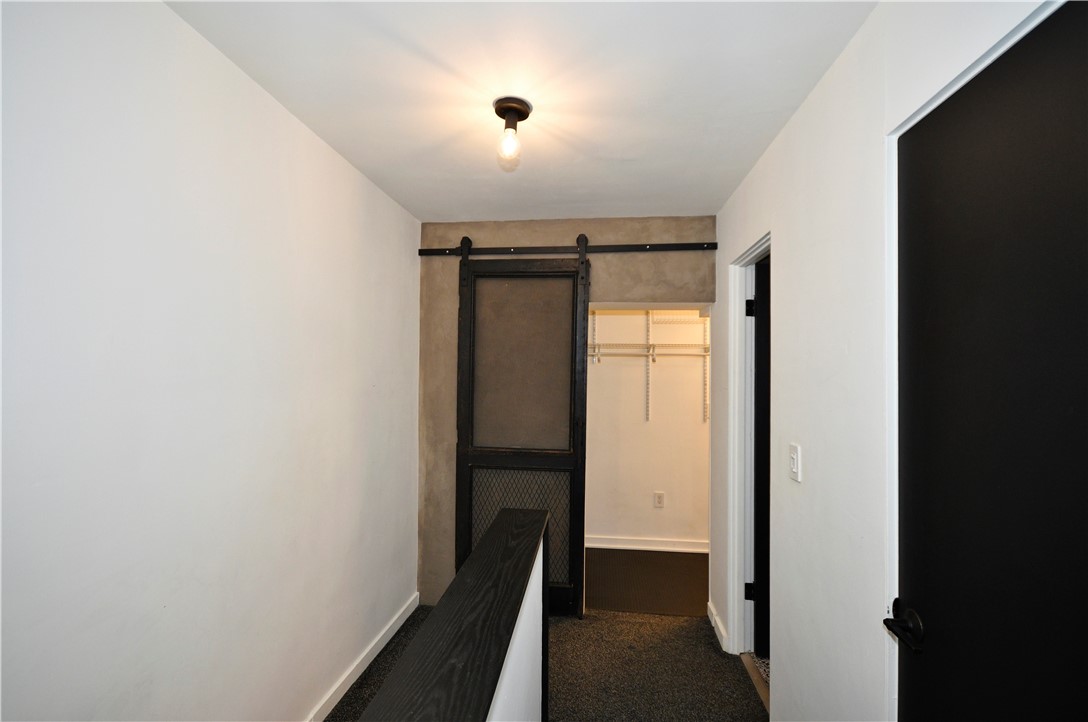 325 S Highland Ave 105