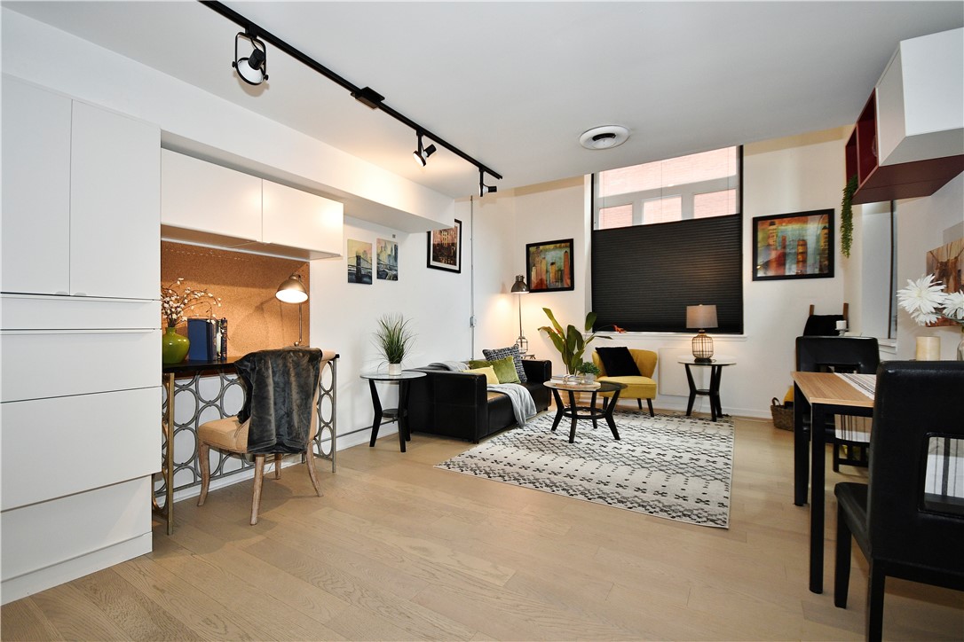 325 S Highland Ave 105