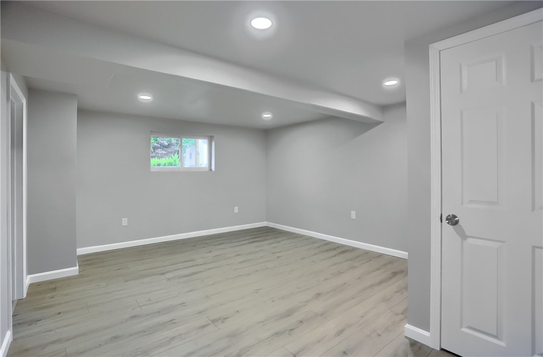 1611 18th Ave