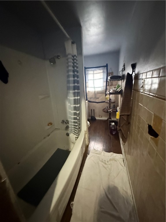339 Climax St
